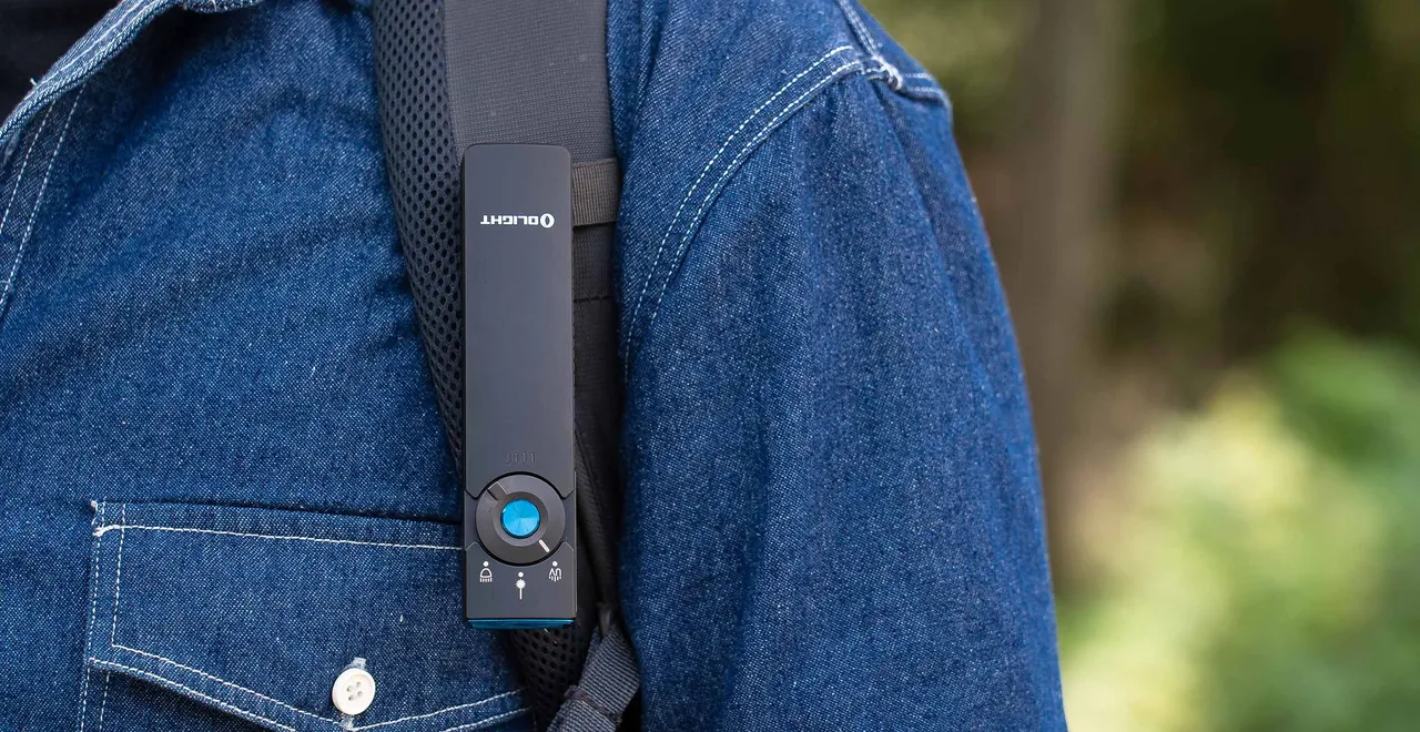 Olight Arkfeld Pro Portable EDC Flashlight With White Light & Green